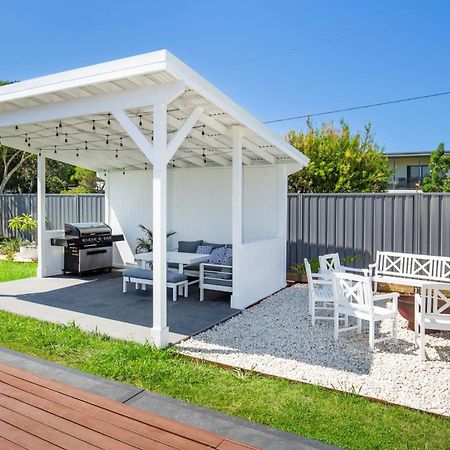 Coastal Palms - Pet Friendly - 3 Mins Walk To Beach Villa Culburra Beach Exterior photo