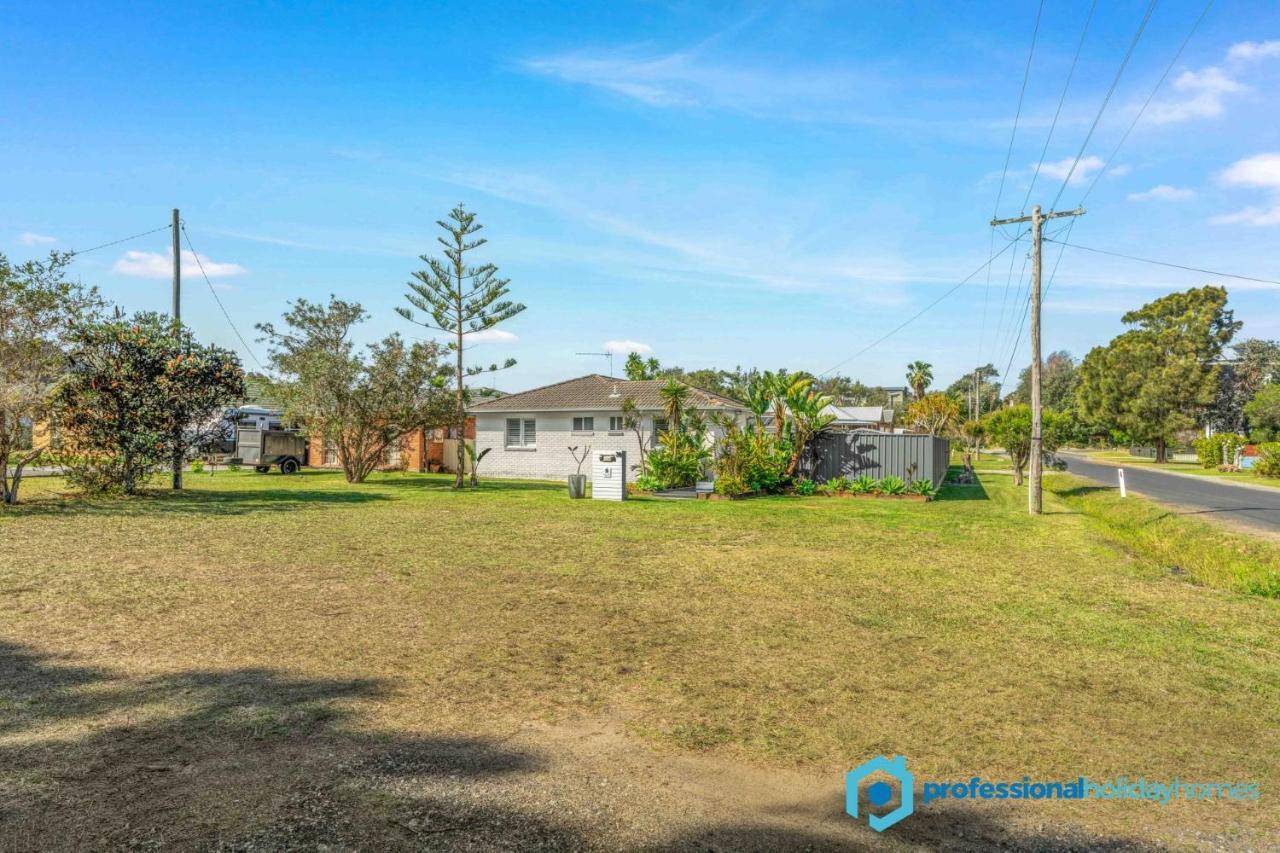 Coastal Palms - Pet Friendly - 3 Mins Walk To Beach Villa Culburra Beach Exterior photo